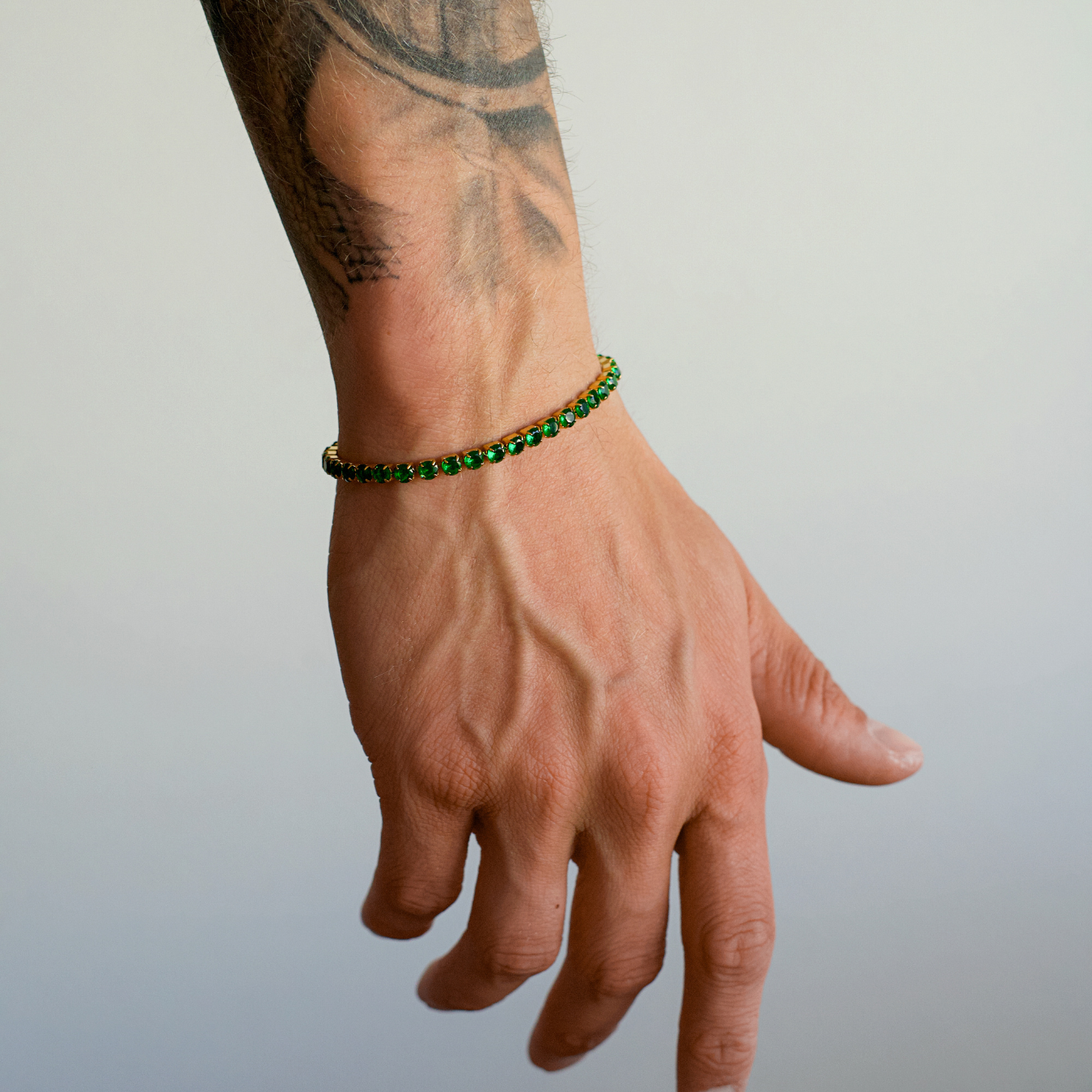 Tennis Green Bracelet (Gold)