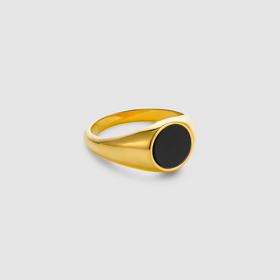 Oval Black Ring (Gold)
