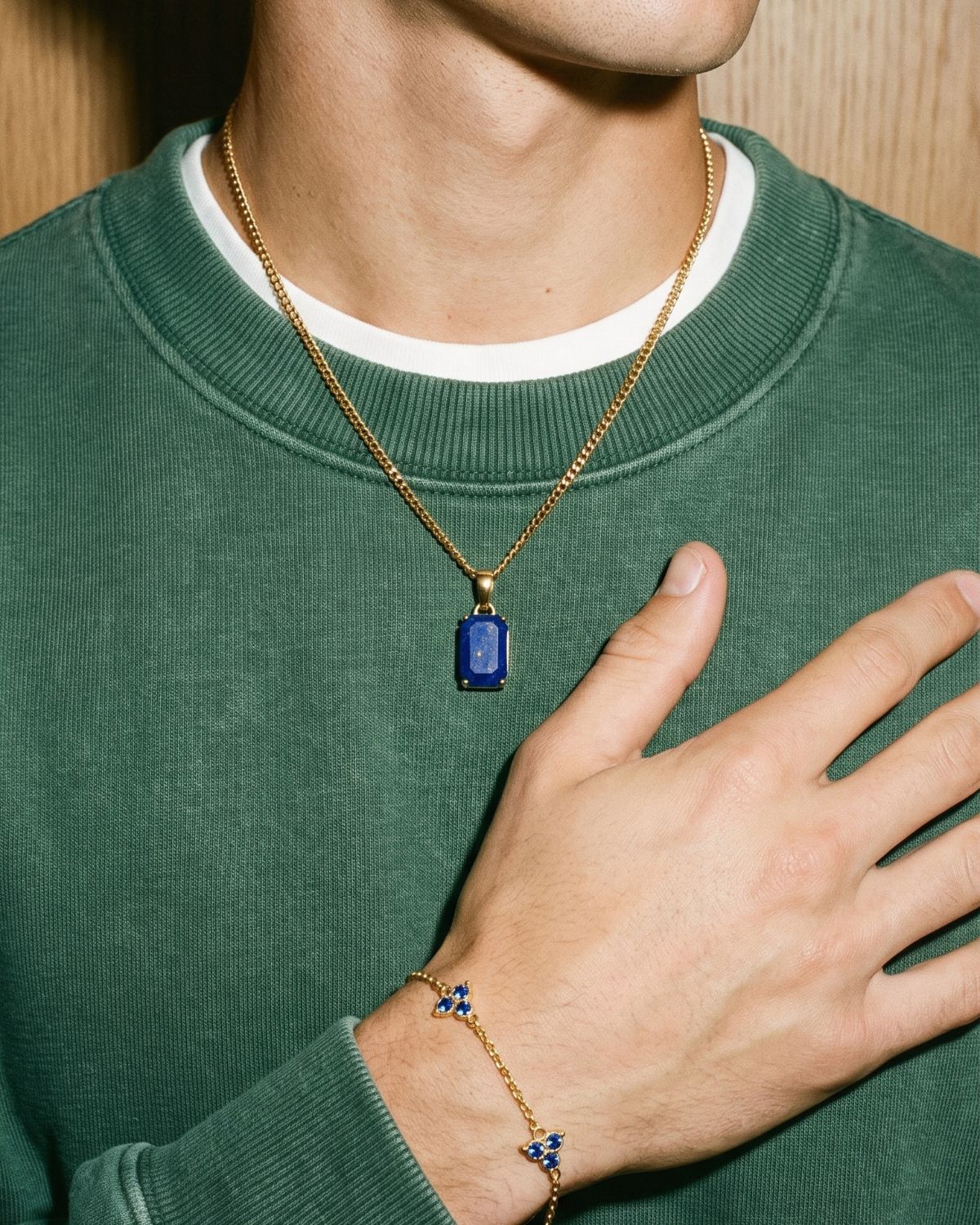Ultramarine (Gold), worn