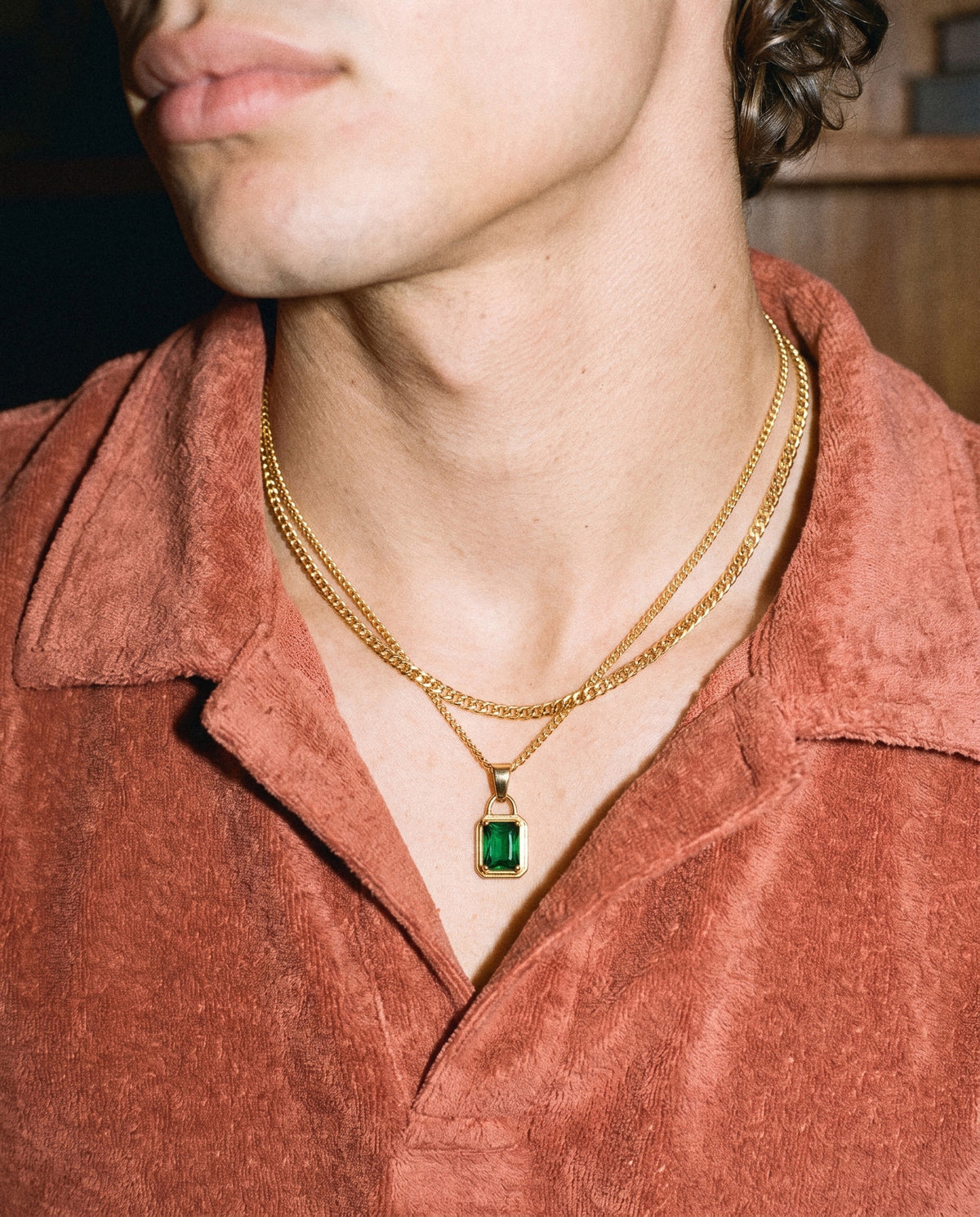 Verd (Gold), worn